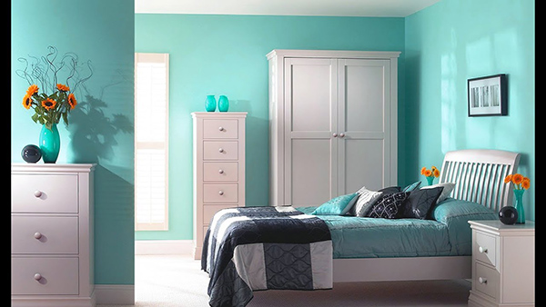 Phòng ngủ màu xanh ngọc bích