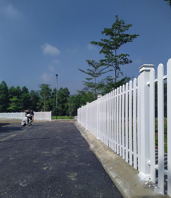 Go-nhua-ngoai-troi-hang-rao-7