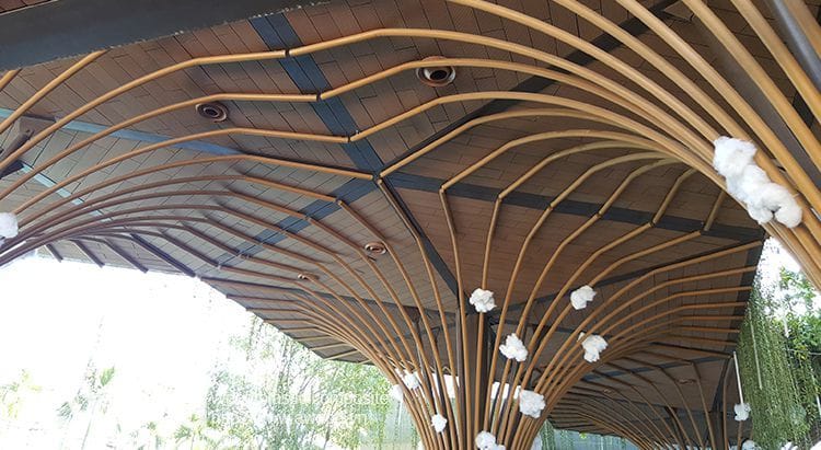 Go-nhua-ngoai-troi-tran-ban-cong-lo-gia-22